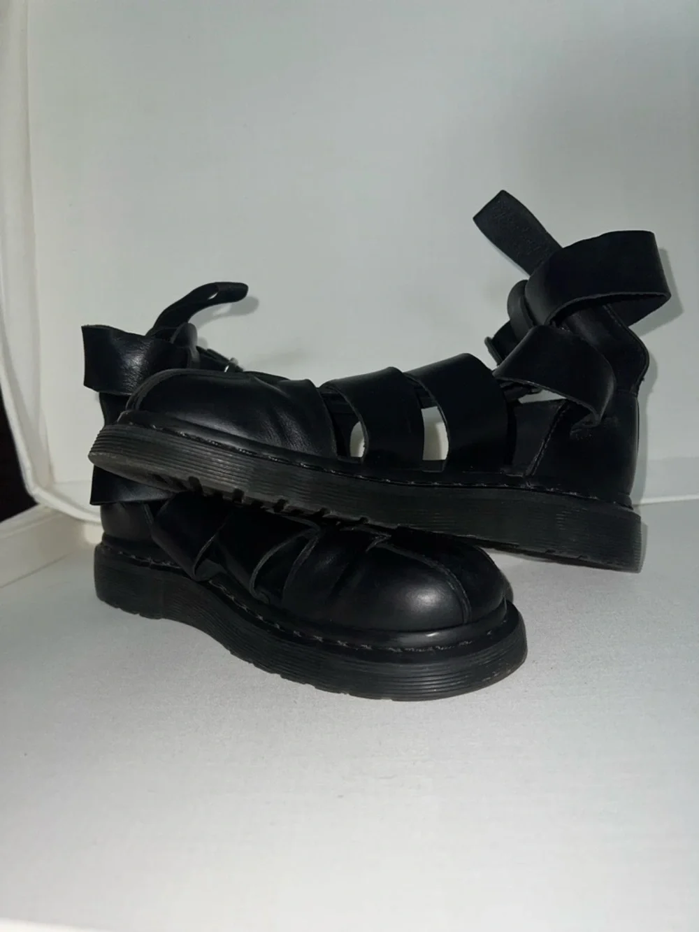 Dr. Martens Geraldo Leather Gladiator Sandals -Sz 7 Women (Sz 6 - Men) - Picture 4 of 8